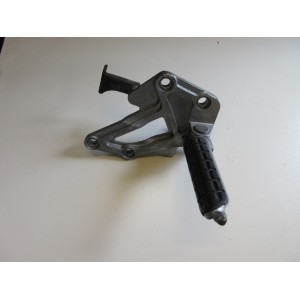 Kawasaki GPX600R voetsteun met schetsplaat rechtsvoor